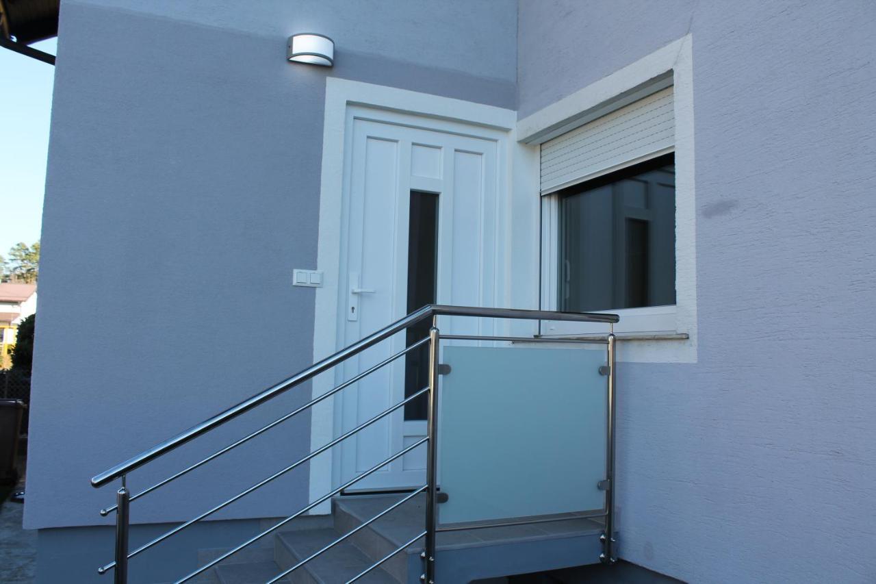 Petite Apartment Máribor Exterior foto